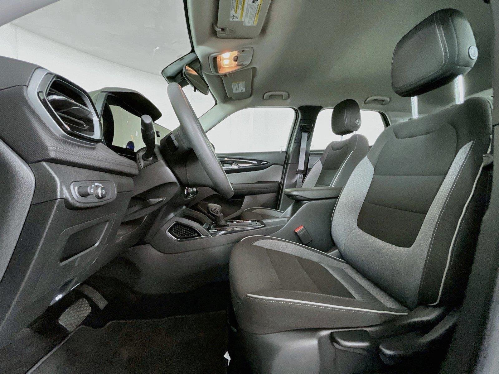 Used 2024 Chevrolet TrailBlazer LS w/ LS Confidence Package FWD image 21