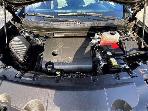 Certified 2022 Chevrolet Traverse LT image 15