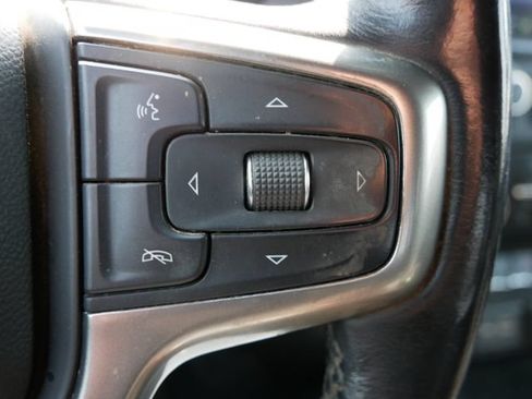 Used 2021 Chevrolet Silverado 1500 LT AWD/4WD image 25