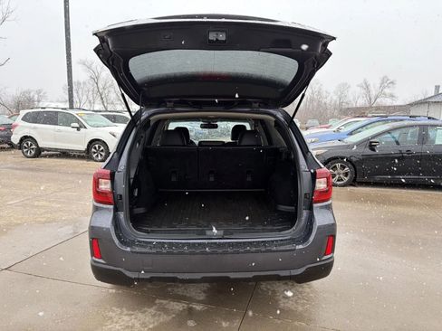 Used 2015 Subaru Outback 2.5i Limited AWD/4WD image 24