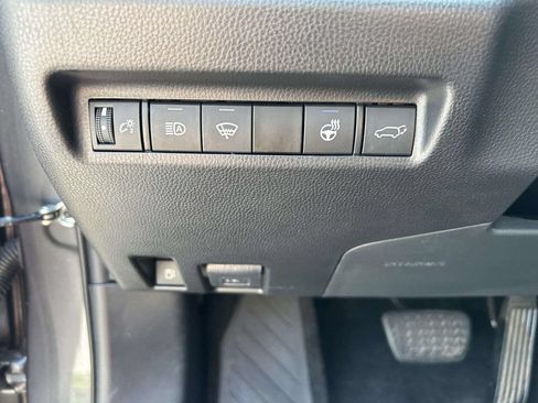 Used 2021 Toyota RAV4 Limited w/ Limited Grade Weather Package AWD/4WD image 21