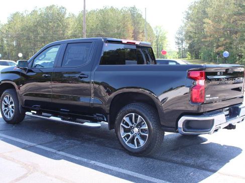 New 2025 Chevrolet Silverado 1500 LT image 8