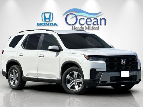 New 2026 Honda Pilot EX-L image 7