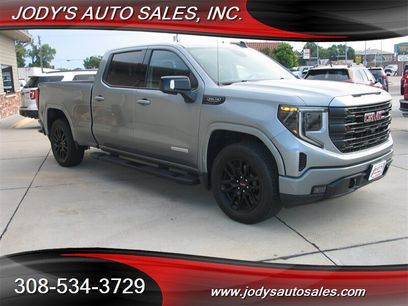 Used 2023 GMC Sierra 1500 Elevation w/ Preferred Package