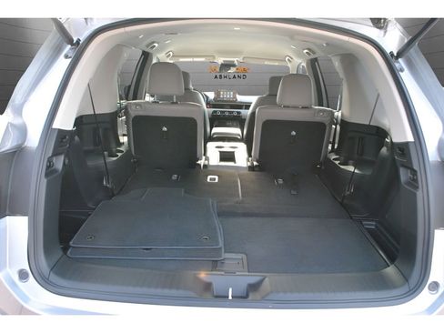 Certified 2025 Honda Pilot EX-L image 33