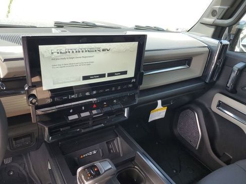 New 2026 GMC Hummer EV SUV image 27