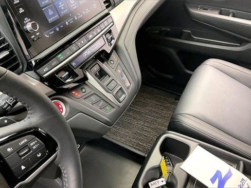 Certified 2026 Honda Odyssey EX-L image 16