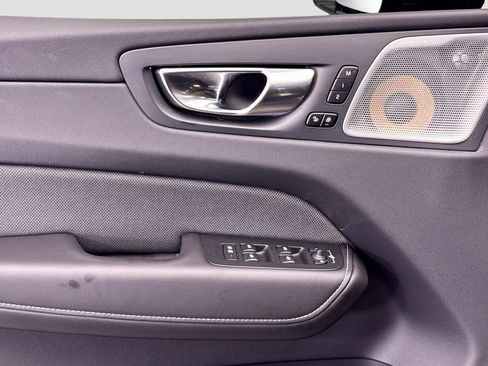 Used 2020 Volvo XC60 T8 Polestar image 22