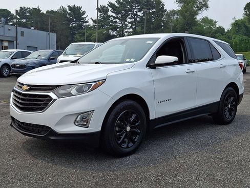 Used 2019 Chevrolet Equinox LT FWD image 3