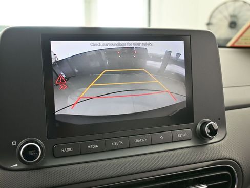 Used 2023 Hyundai Kona SEL image 17