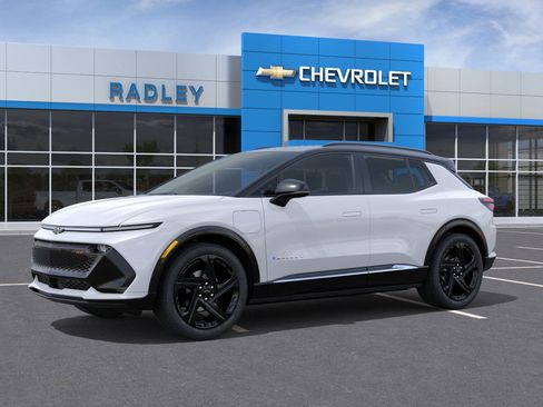 New 2026 Chevrolet Equinox EV RS image 2