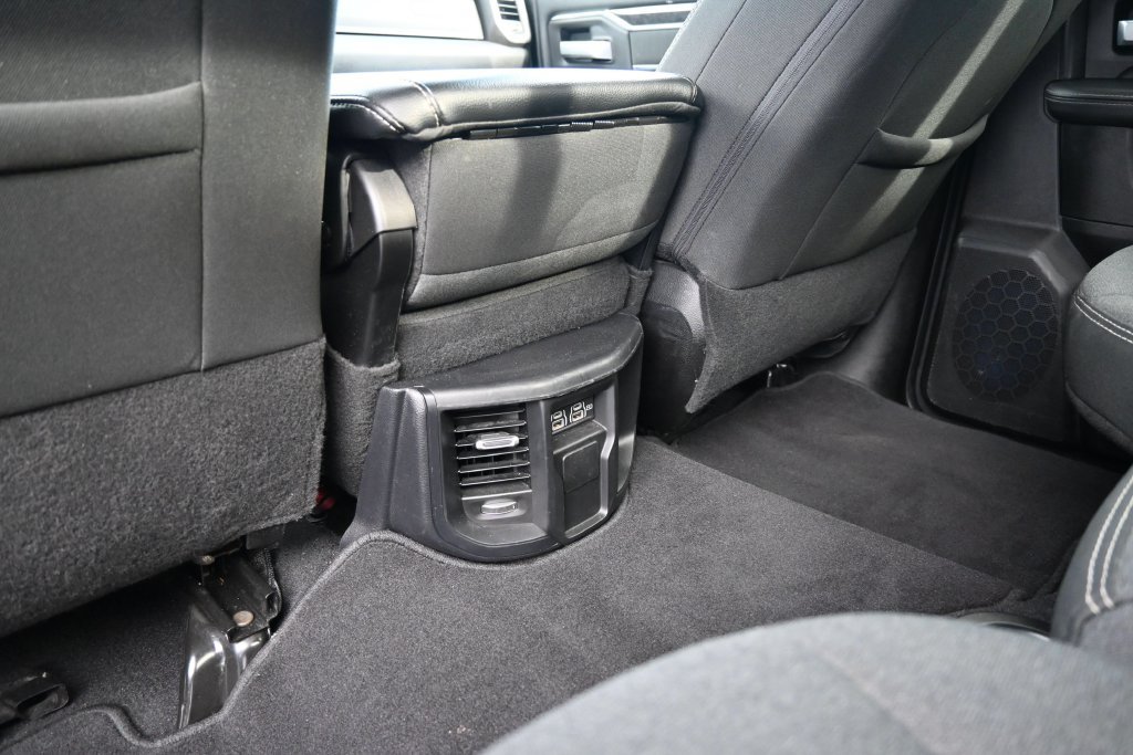 Used 2024 RAM 2500 Big Horn w/ Night Edition AWD/4WD image 27
