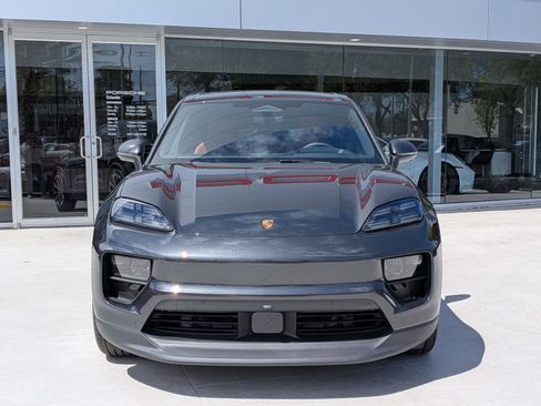 New 2026 Porsche Macan 4S Electric AWD/4WD image 6