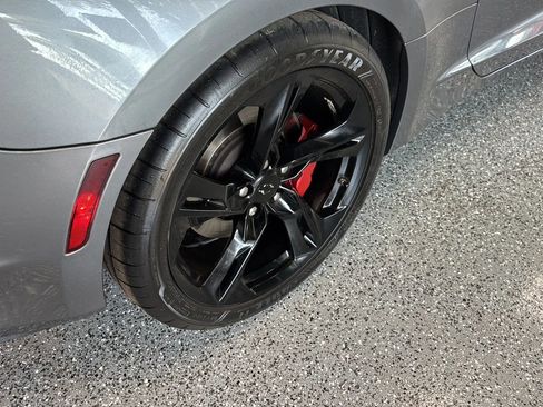 Used 2020 Chevrolet Camaro SS image 39