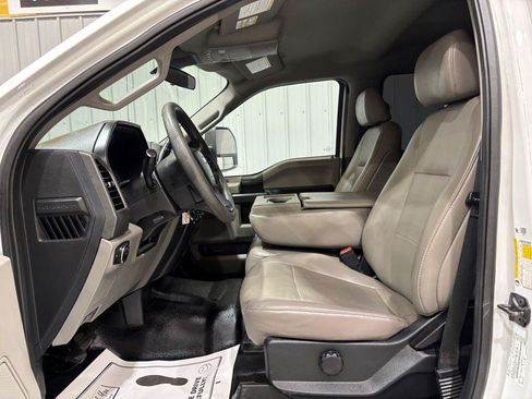 Used 2020 Ford F250 XL w/ Power Equipment Group AWD/4WD image 11