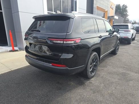 New 2026 Jeep Grand Cherokee L 4WD image 6