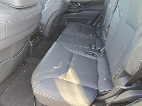 New 2026 Lexus LX 700h Luxury w/ Appearance Package image 20