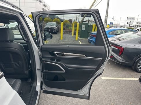 Used 2025 Kia Telluride EX X-Line image 48