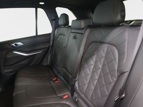 Used 2025 BMW X5 xDrive40i image 14