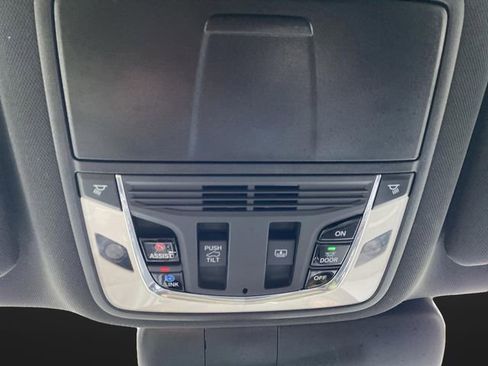 Used 2020 Acura RDX A-Spec image 24