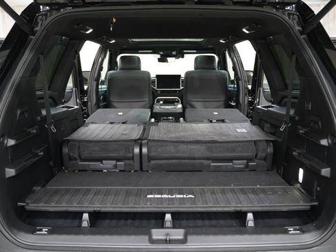 Used 2023 Toyota Sequoia Platinum image 40