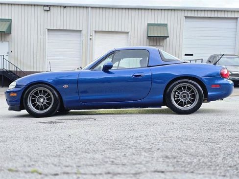 Used 1999 MAZDA MX-5 Miata RWD image 4