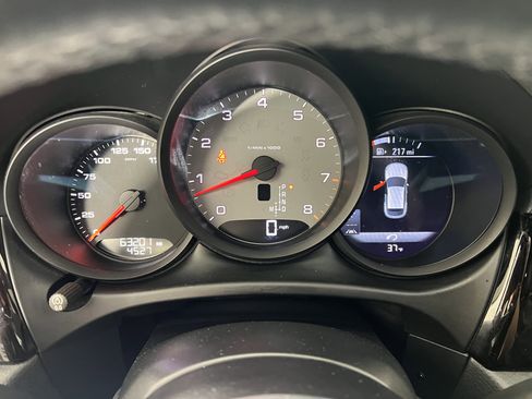 Used 2020 Porsche Macan S image 27