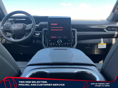 New 2026 GMC Yukon XL AT4 AWD/4WD image 16