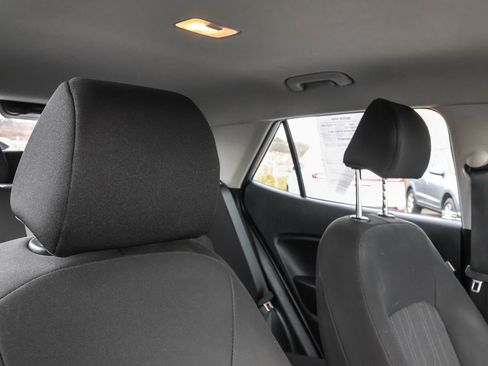 Certified 2023 Hyundai Venue SE image 35