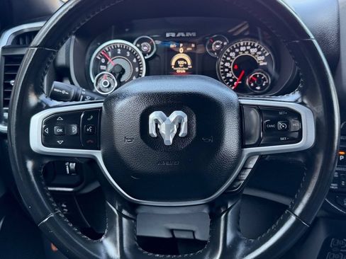 Used 2021 RAM 1500 Big Horn AWD/4WD image 18
