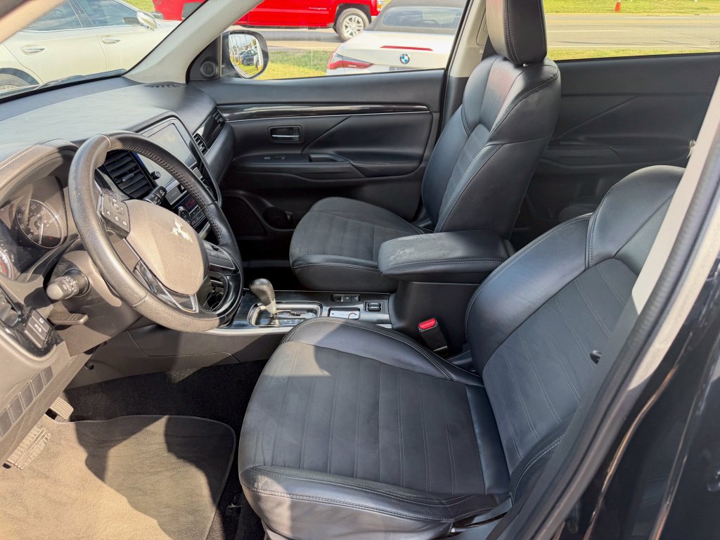 Used 2019 Mitsubishi Outlander LE FWD image 9