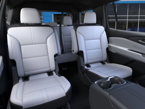 New 2026 Chevrolet Traverse High Country FWD image 15