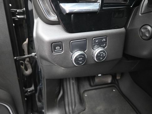 Used 2024 GMC Sierra 1500 SLT RWD image 13