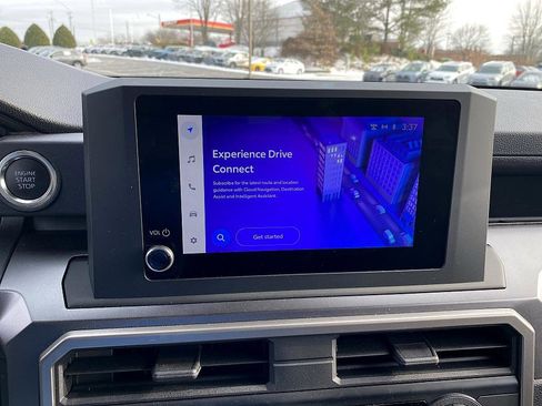 Certified 2025 Toyota 4Runner SR5 image 19