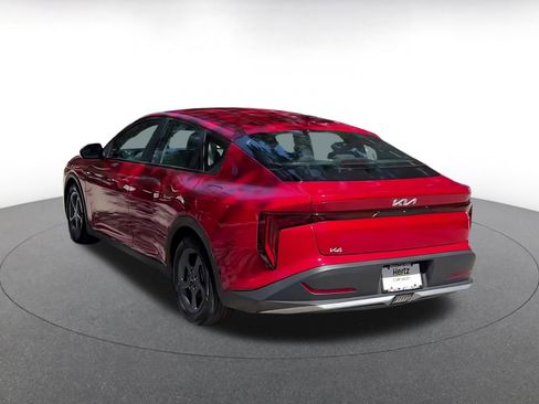 Used 2025 Kia K4 FWD image 11