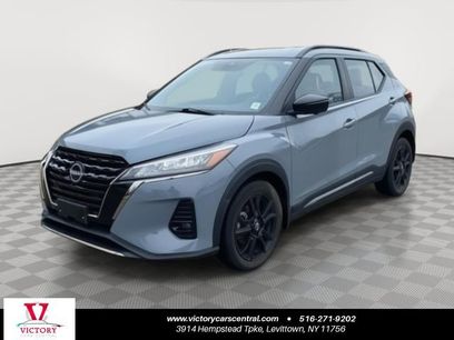 Used 2023 Nissan Kicks SR w/ SR Premium Package