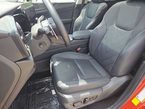 Used 2024 Lexus NX 350 AWD w/ Vision Package image 6