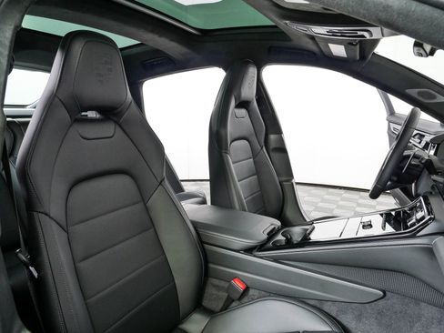 New 2026 Porsche Panamera GTS AWD/4WD image 25