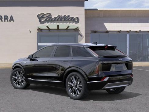 New 2026 Cadillac Optiq Sport 2 w/ LPO, Floor Liner Package AWD/4WD image 3