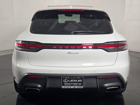 Used 2024 Porsche Macan image 5