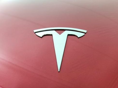 Used 2024 Tesla Model 3 Long Range image 16