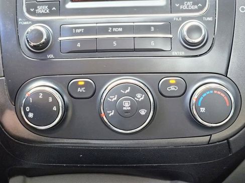 Used 2015 Kia Forte LX w/ Popular Package FWD image 25