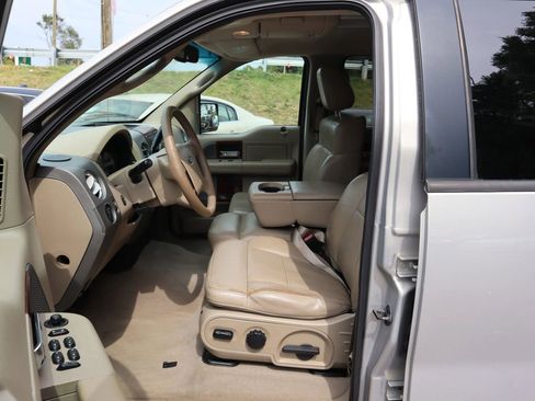 Used 2006 Ford F150 Lariat image 9