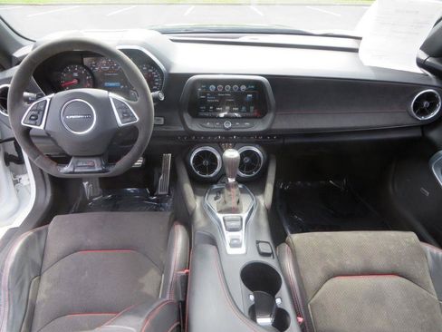 Used 2018 Chevrolet Camaro ZL1 RWD image 14