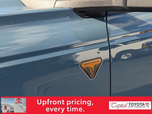 Used 2021 Ford Bronco Badlands AWD/4WD image 8