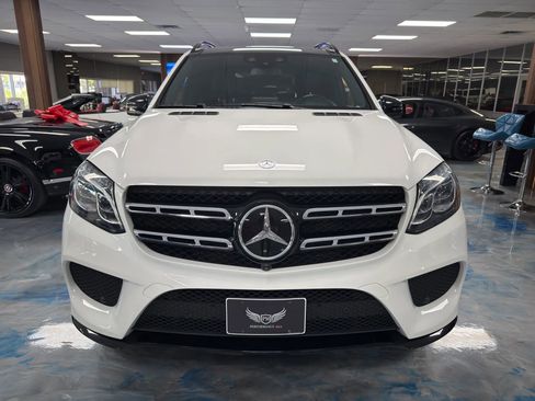 Used 2017 Mercedes-Benz GLS 550 4MATIC w/ Driver Assistance Package image 2