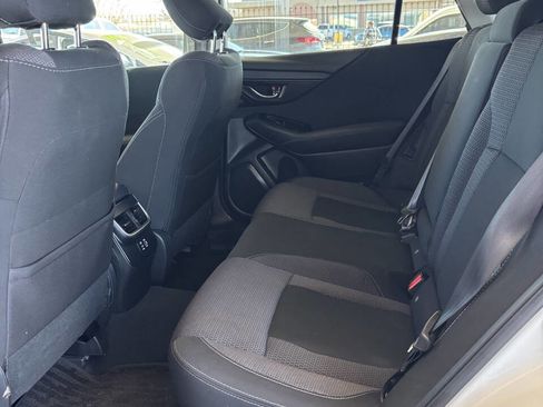 Used 2023 Subaru Outback Premium AWD/4WD image 10