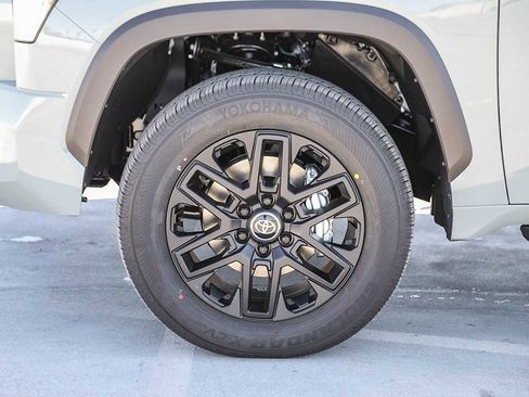New 2026 Toyota Tundra Limited image 10