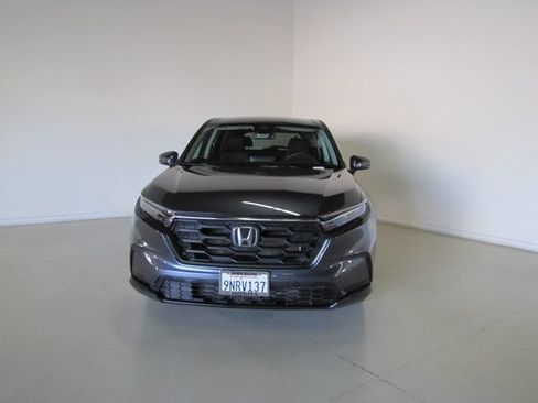 Certified 2025 Honda CR-V LX image 2