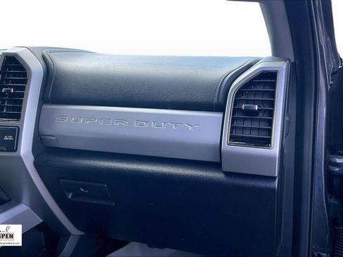 Used 2019 Ford F350 Lariat w/ Lariat Ultimate Package image 16